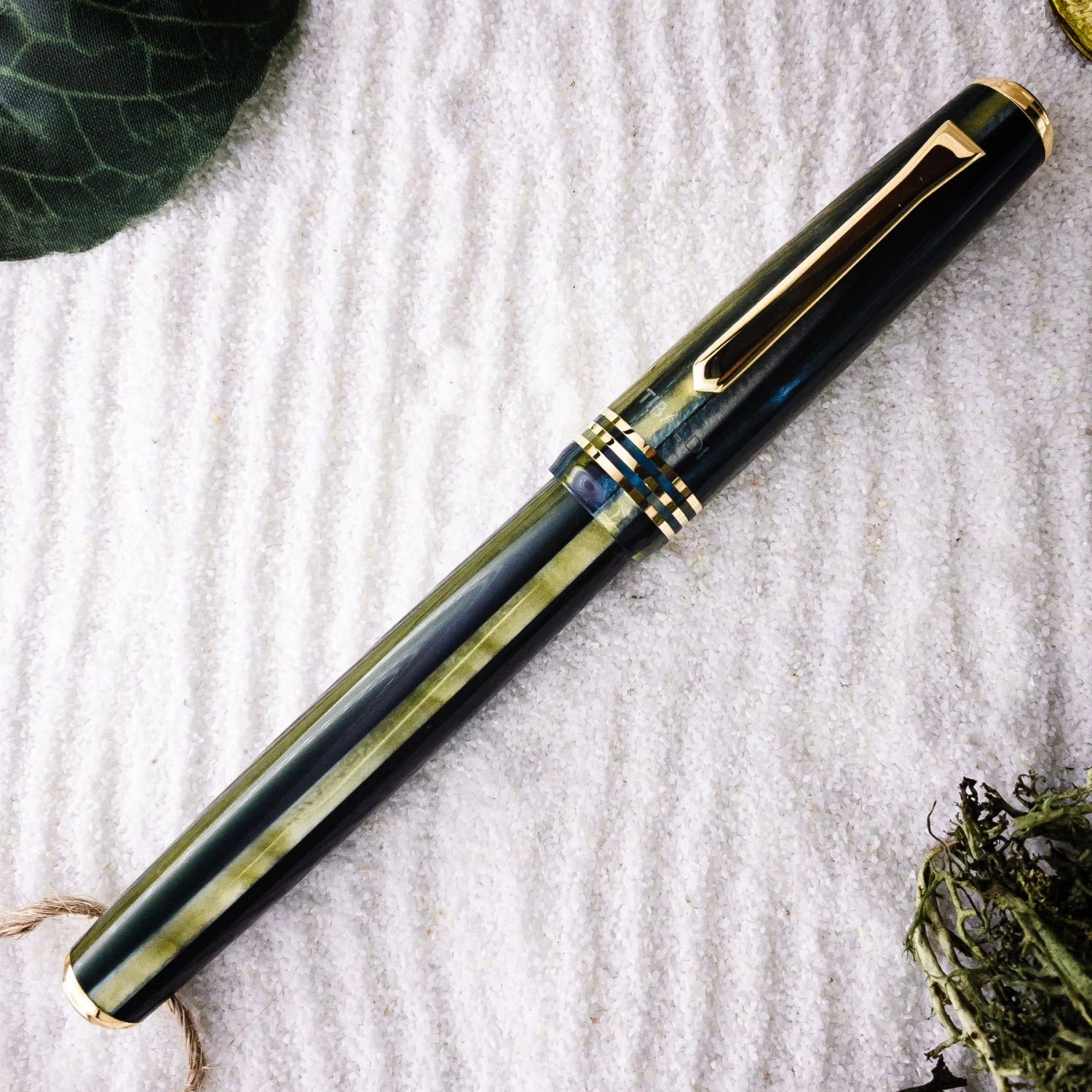 New π Tibaldi N60 Retro Zest Fountain Pen, Gold Trim π - Image 2