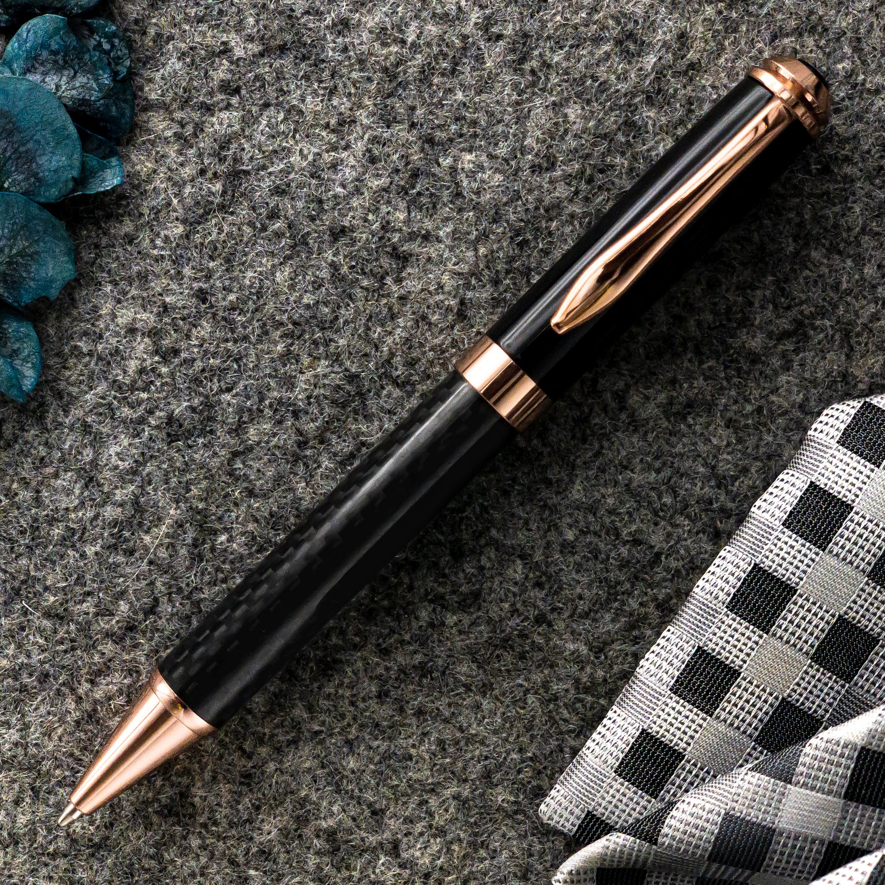 Executive Skyline Carbon Fiber & Rose Gold Ballpoint Pen Top 10 ???? Pen Savings Executive Skyline Carbon Fiber & Rose Gold Ballpoint Pen ❤️ -Monteverde Shop