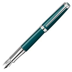 New 💯 Caran D'Ache Caran Dache Leman V2 Fountain Pen, Amazon Green, 18k Nib 😀
