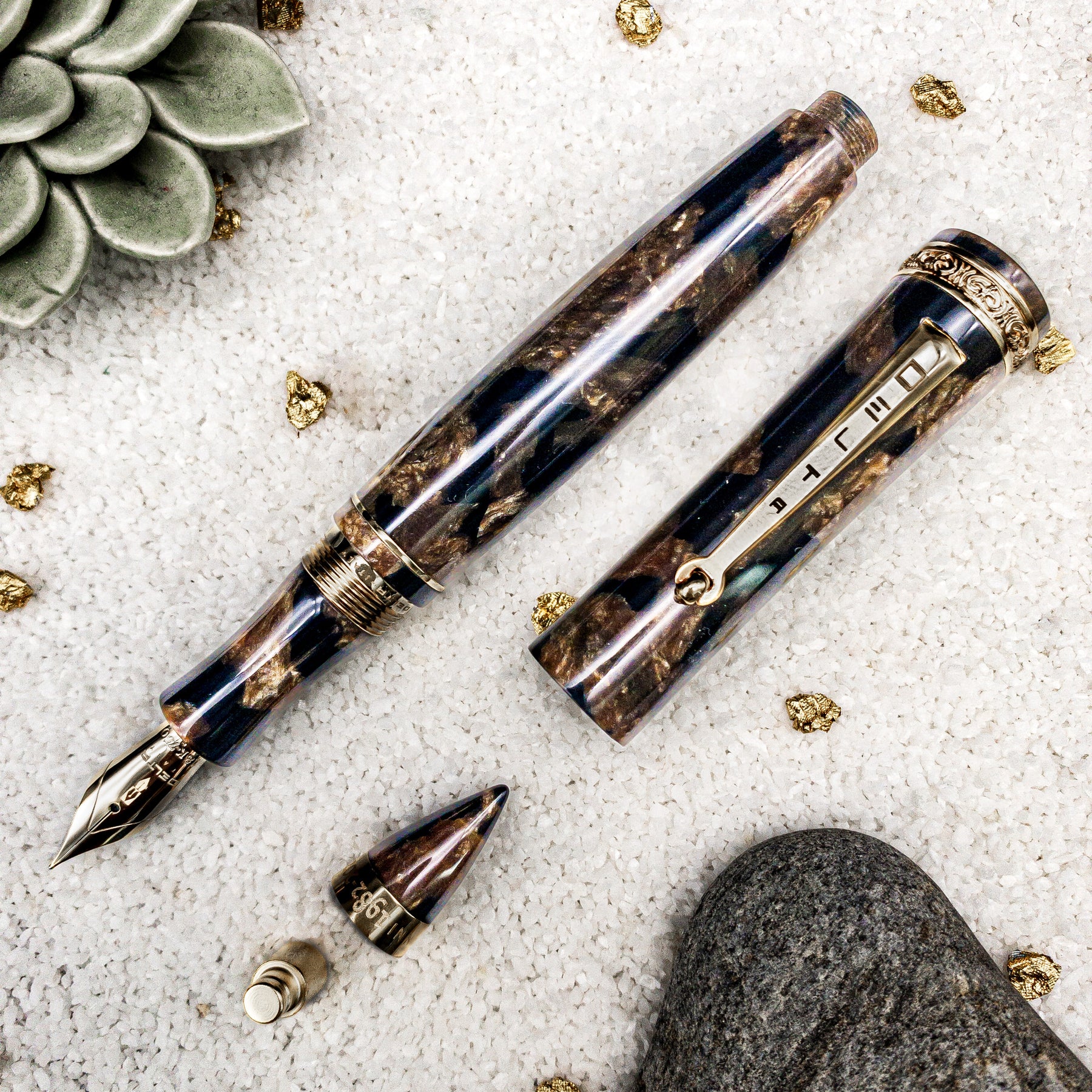 Best reviews of ???? Delta 39 + 1 Anniversary Limited Edition Fountain Pen ✔️ 3 Best reviews of ???? Delta 39 + 1 Anniversary Limited Edition Fountain Pen ✔️ - Image 3